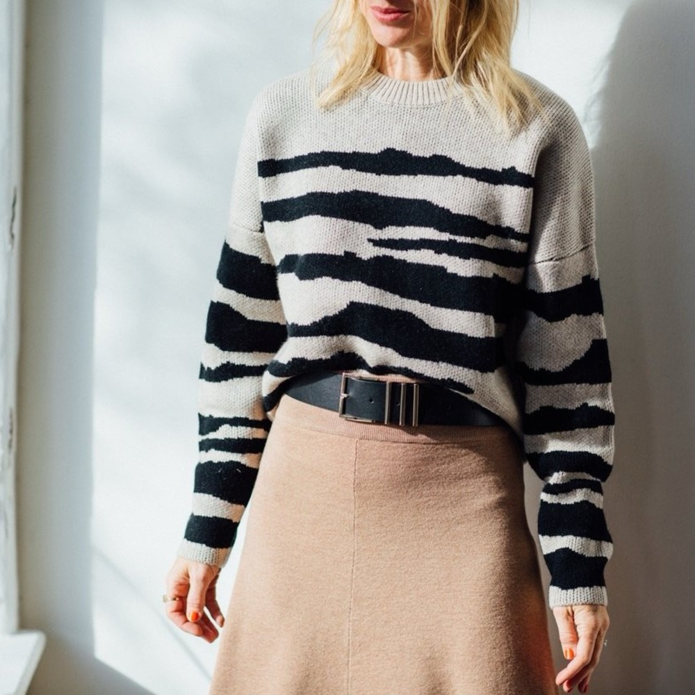 NAADAM Wool Cashmere Tiger Stripe Jacquard Crew Pullover Sweater Oatmeal Women’s
